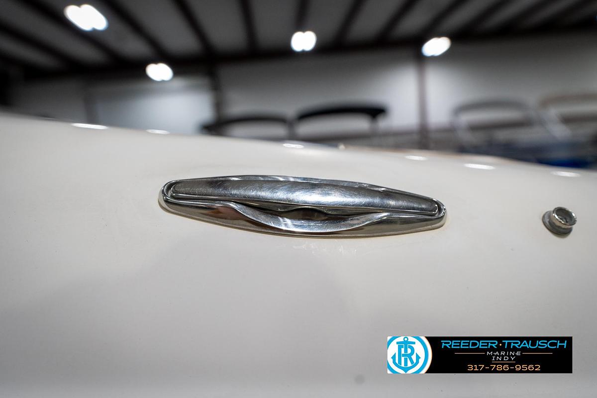 Used 2000 Bryant 196 Limited