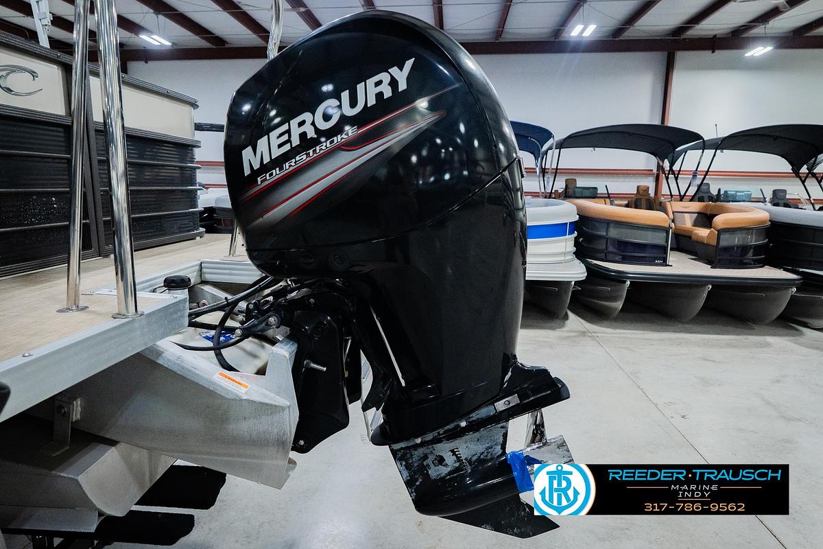 Used 2016 Crest 250 SLR2