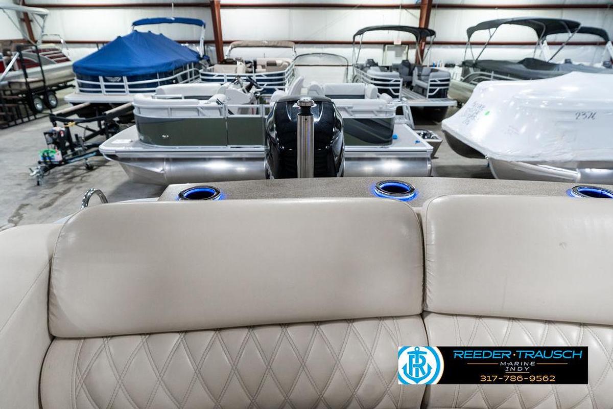 Used 2014 Bennington 25 RCB