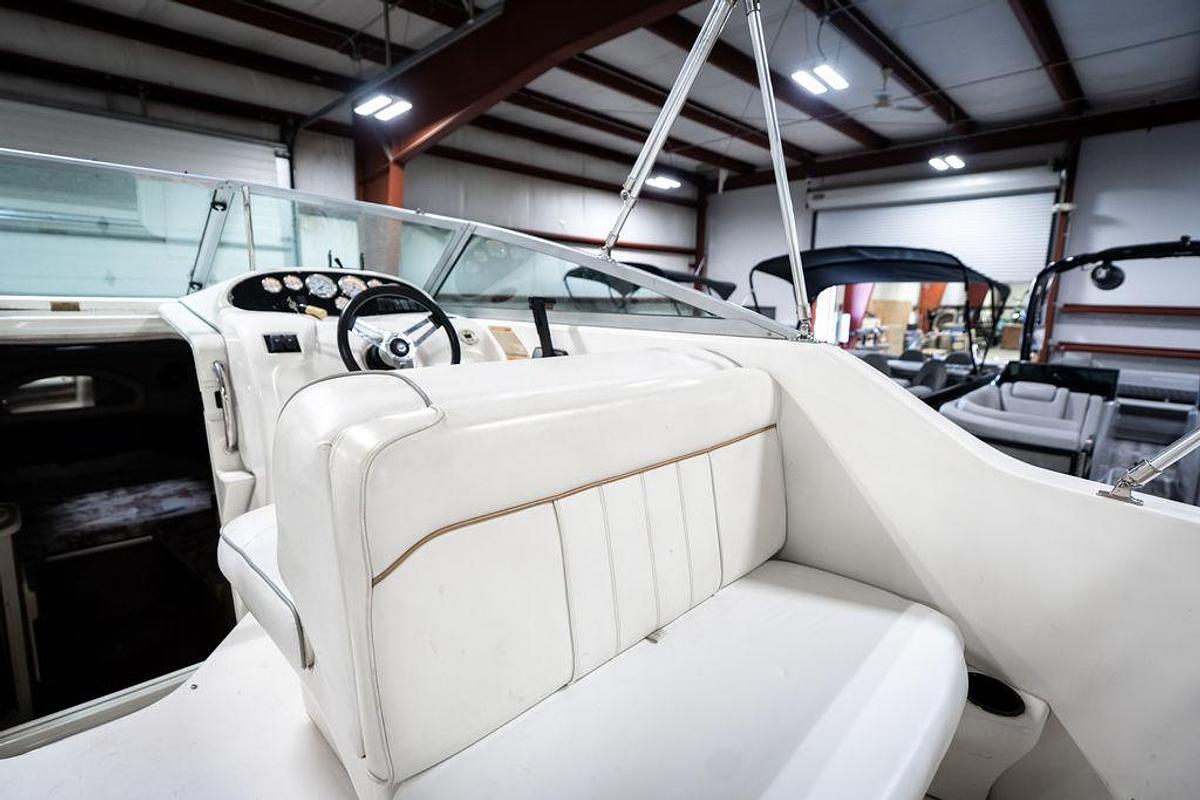 Used 1997 Sea Ray 240 Sundancer
