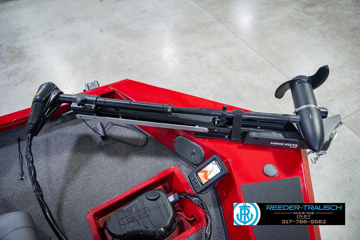 Used 2019 Crestliner VT17