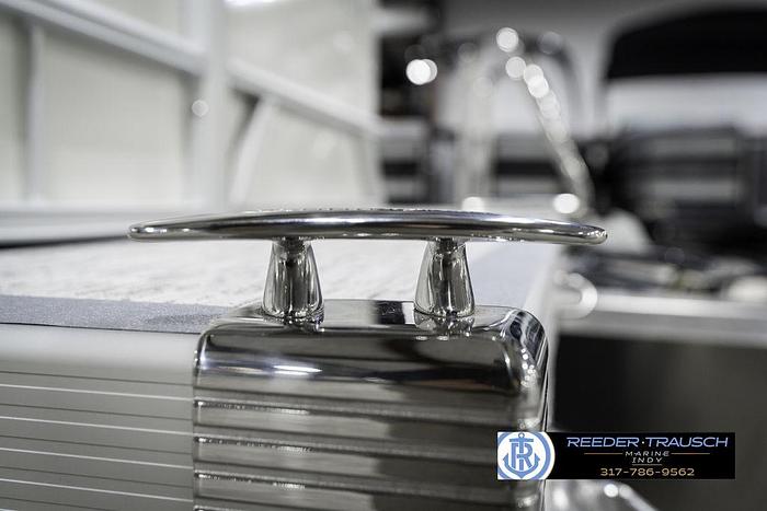 2025 Bennington 22 SLS