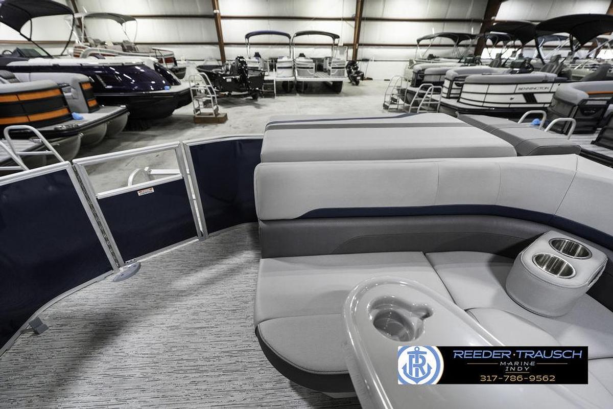 2025 Bennington 22 SXL