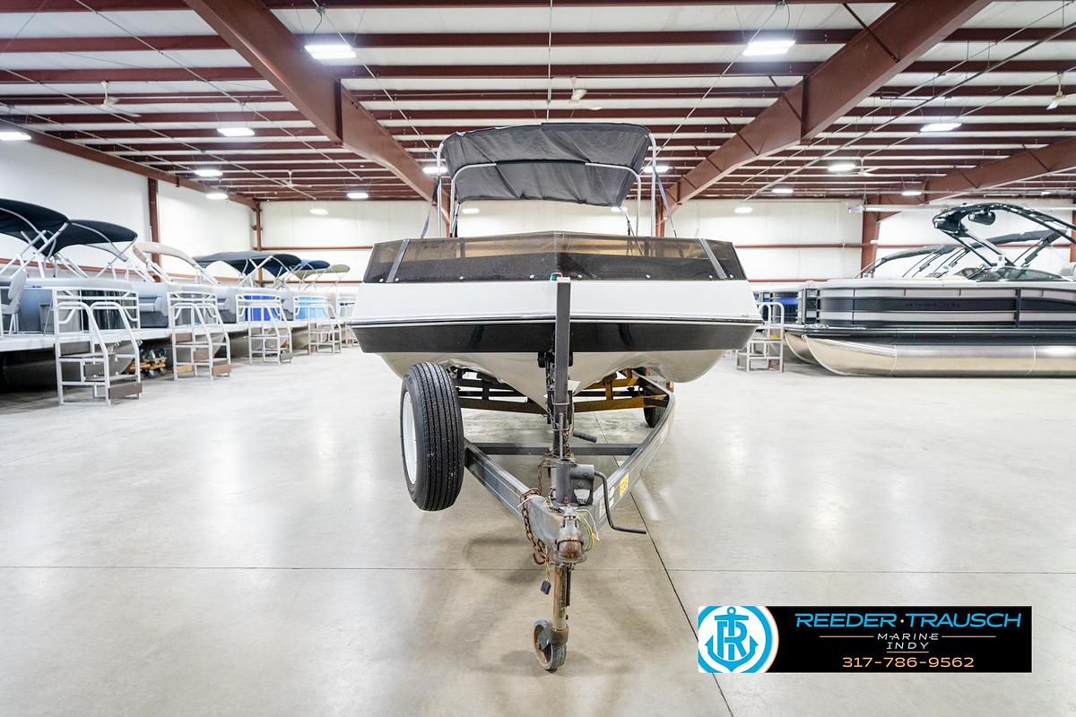 Used 1987 Hurricane 17 Deck Boat