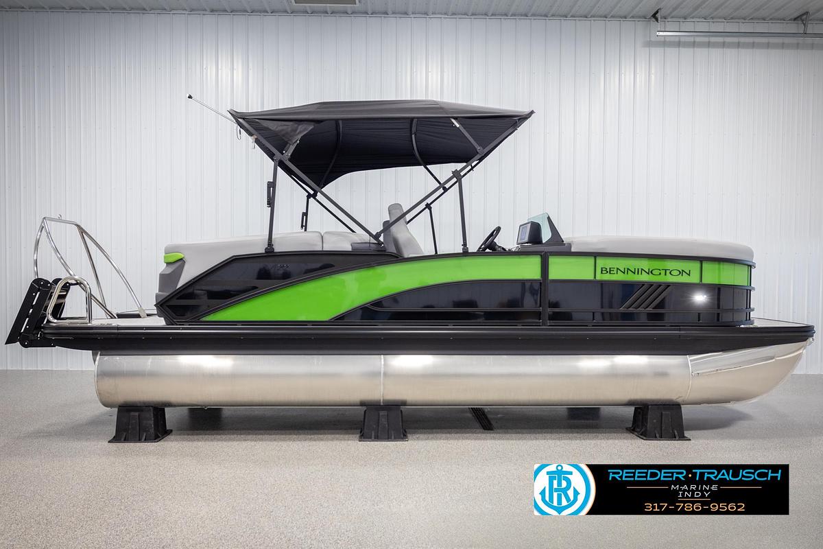 2025 Bennington 22 MFB