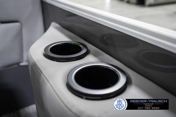 2025 Bennington 21 SSR