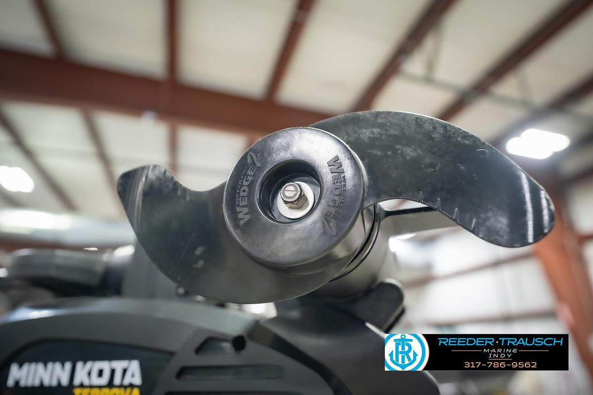 Used 2022 Lund 1875 Impact