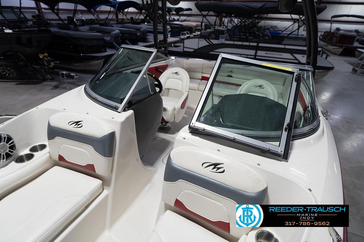 Used 2014 Monterey 204 FS