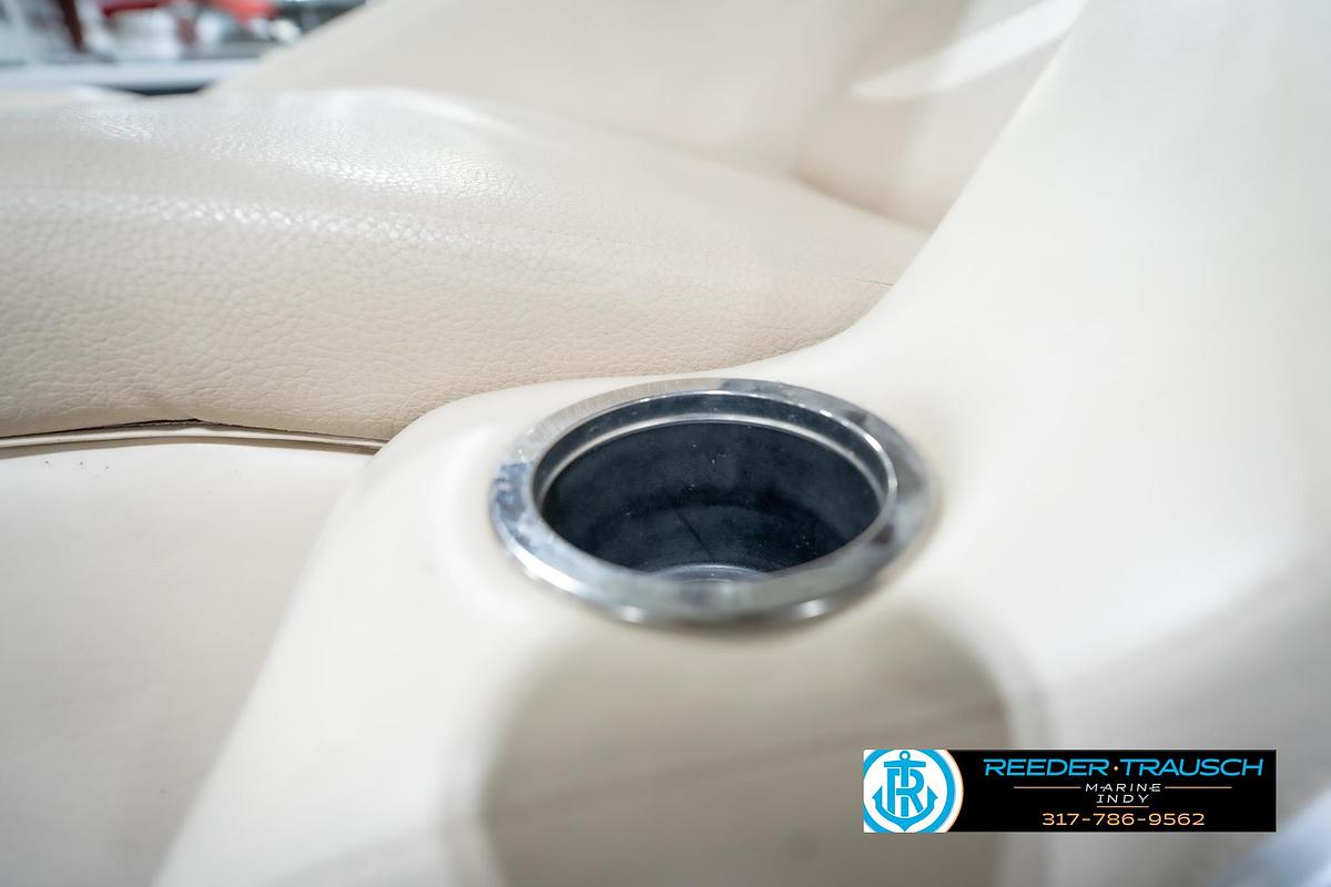 Used 2014 Bennington 2275 GCW