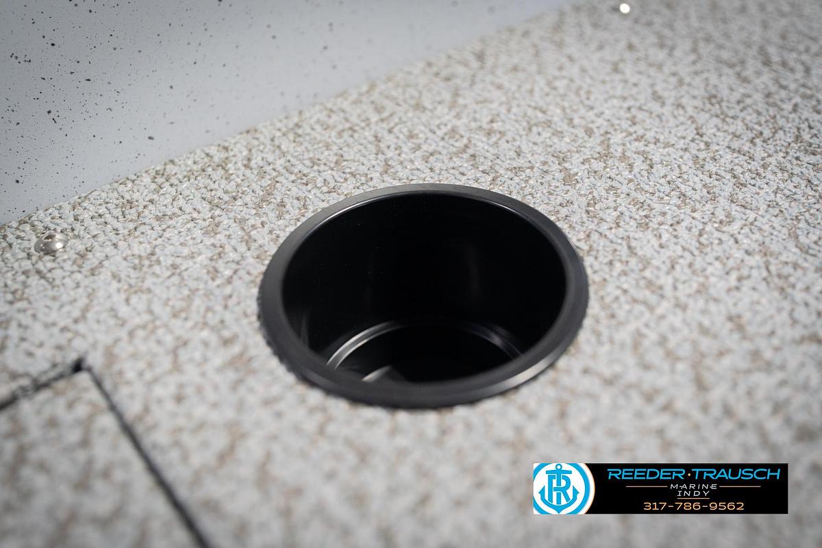 2026 Lund 1600 Fury Tiller