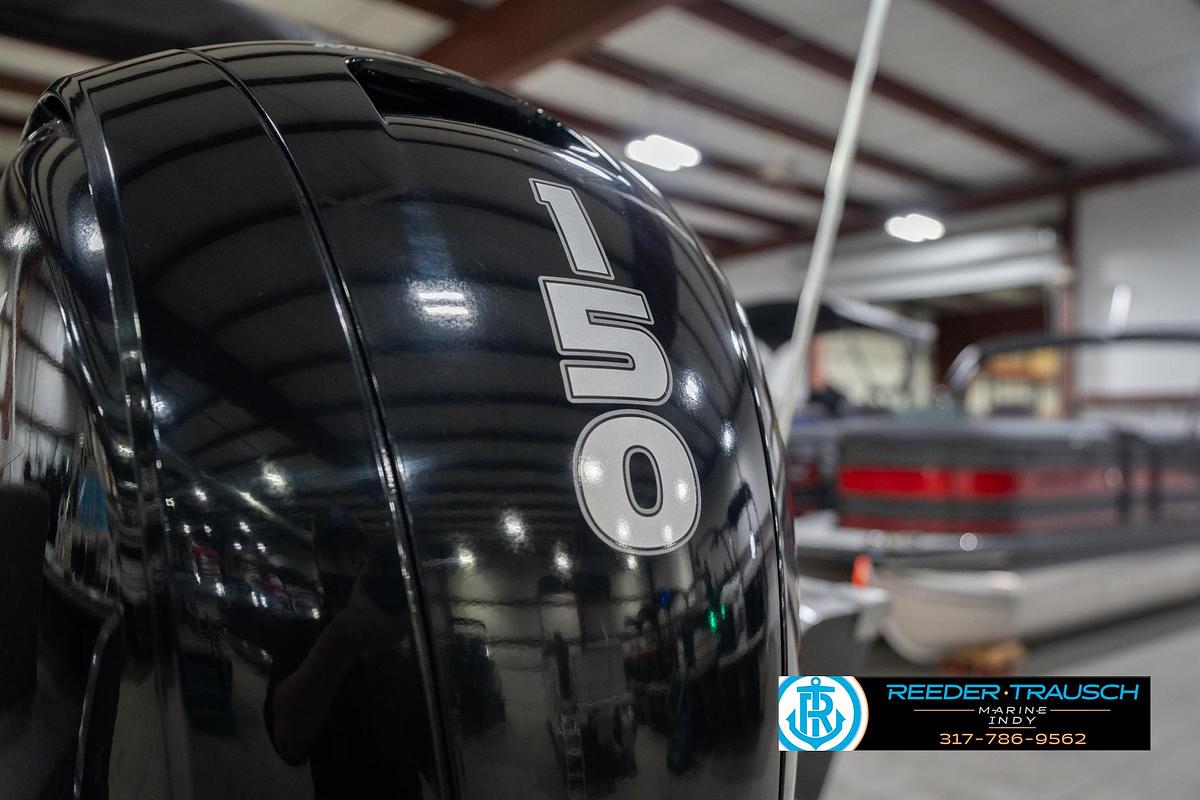 Used 2023 Lund 1875 Impact XS