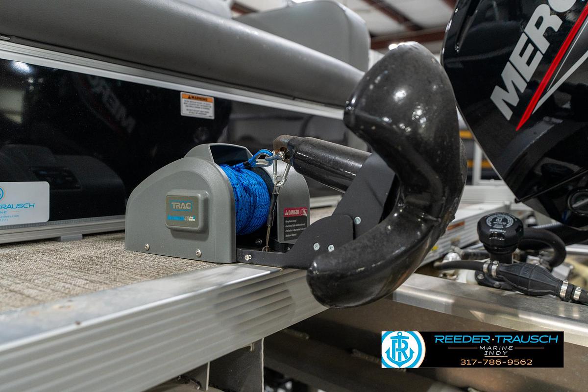 Used 2023 Avalon 2180 VENT CR