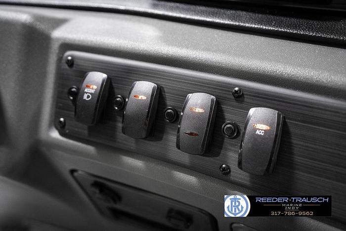 2025 Bennington 20 SSR