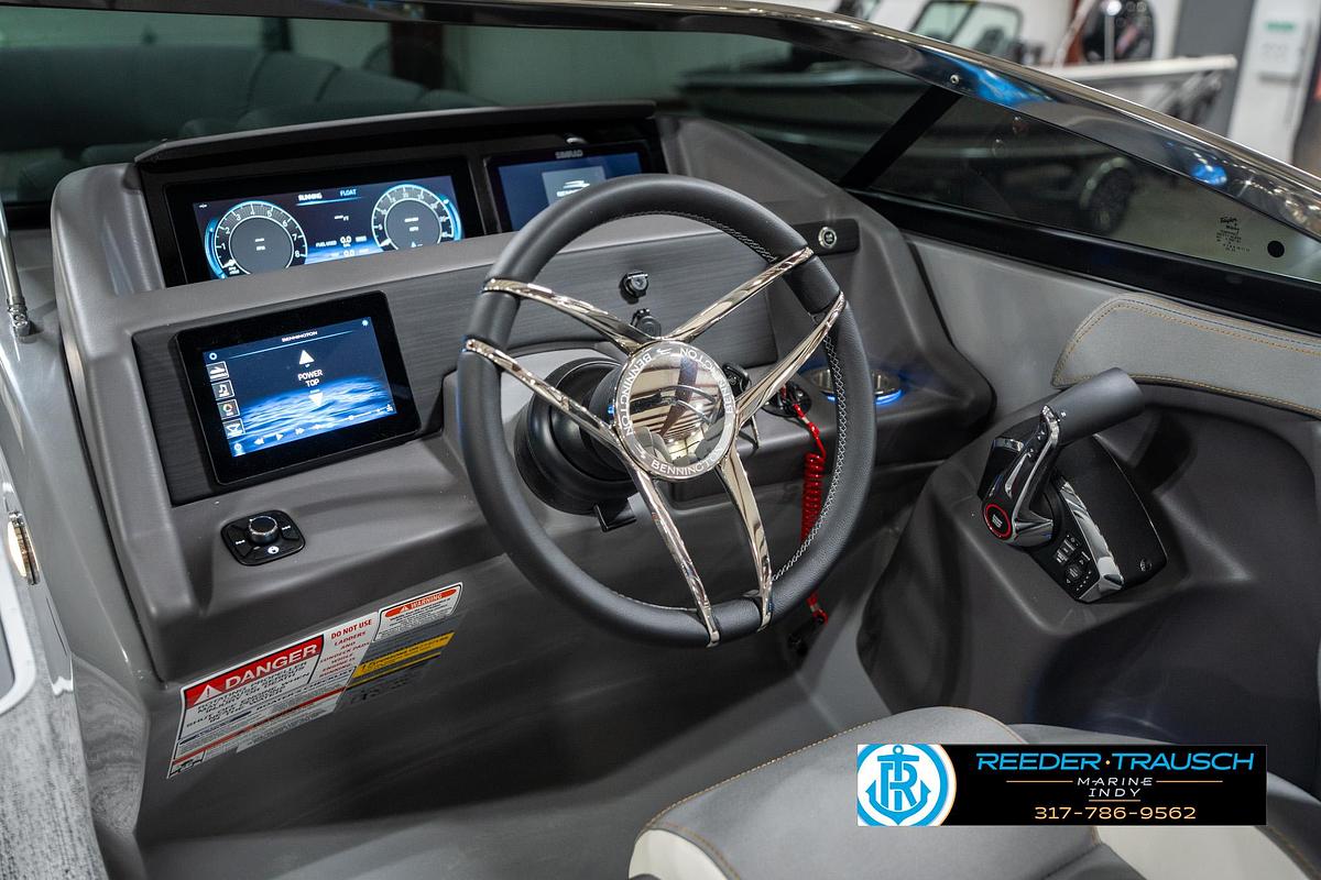 2025 Bennington 25 QSBW