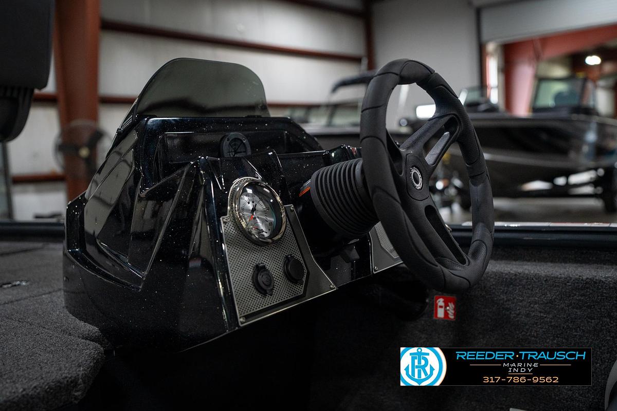 2026 Lund 1775 Renegade