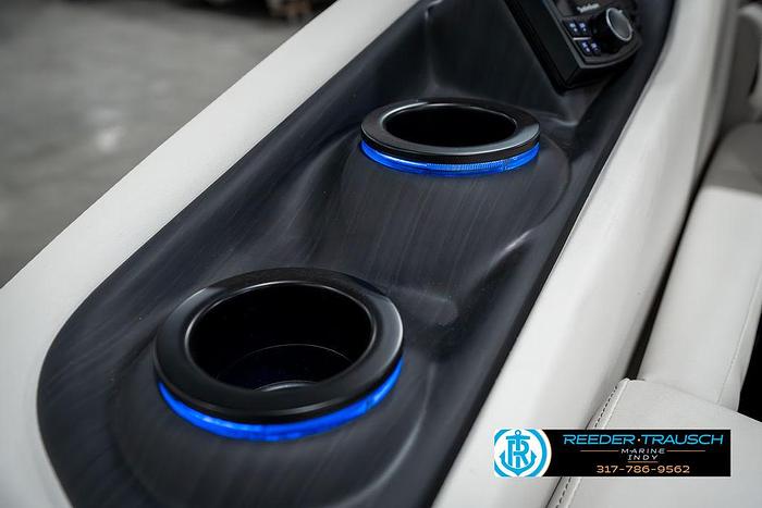 2025 Bennington QX SB T2