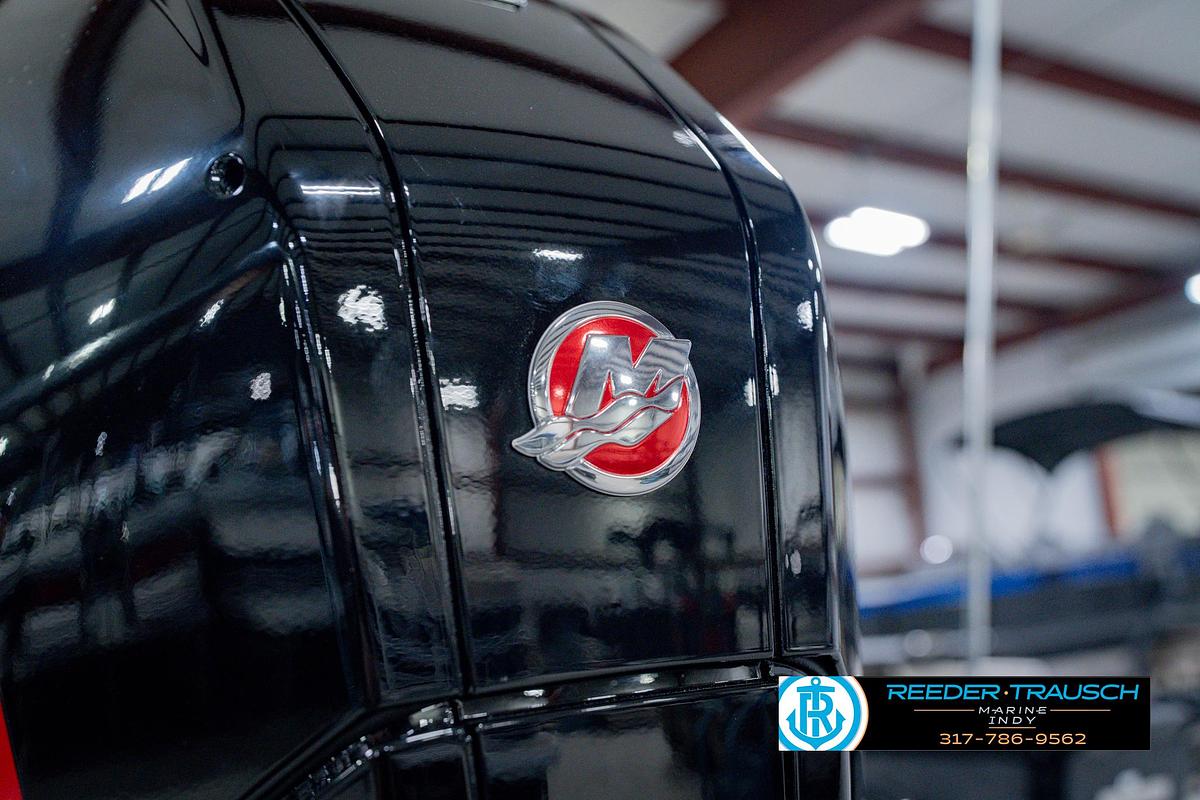 2026 Lund 1975 Pro V Sport