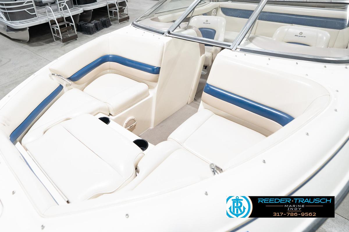 Used 2000 Bryant 196 Limited