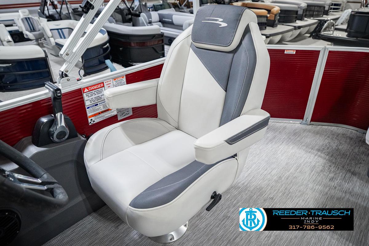 Used 2025 Bennington 20 SLS