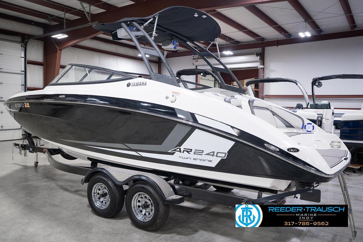 Used 2018 Yamaha AR240