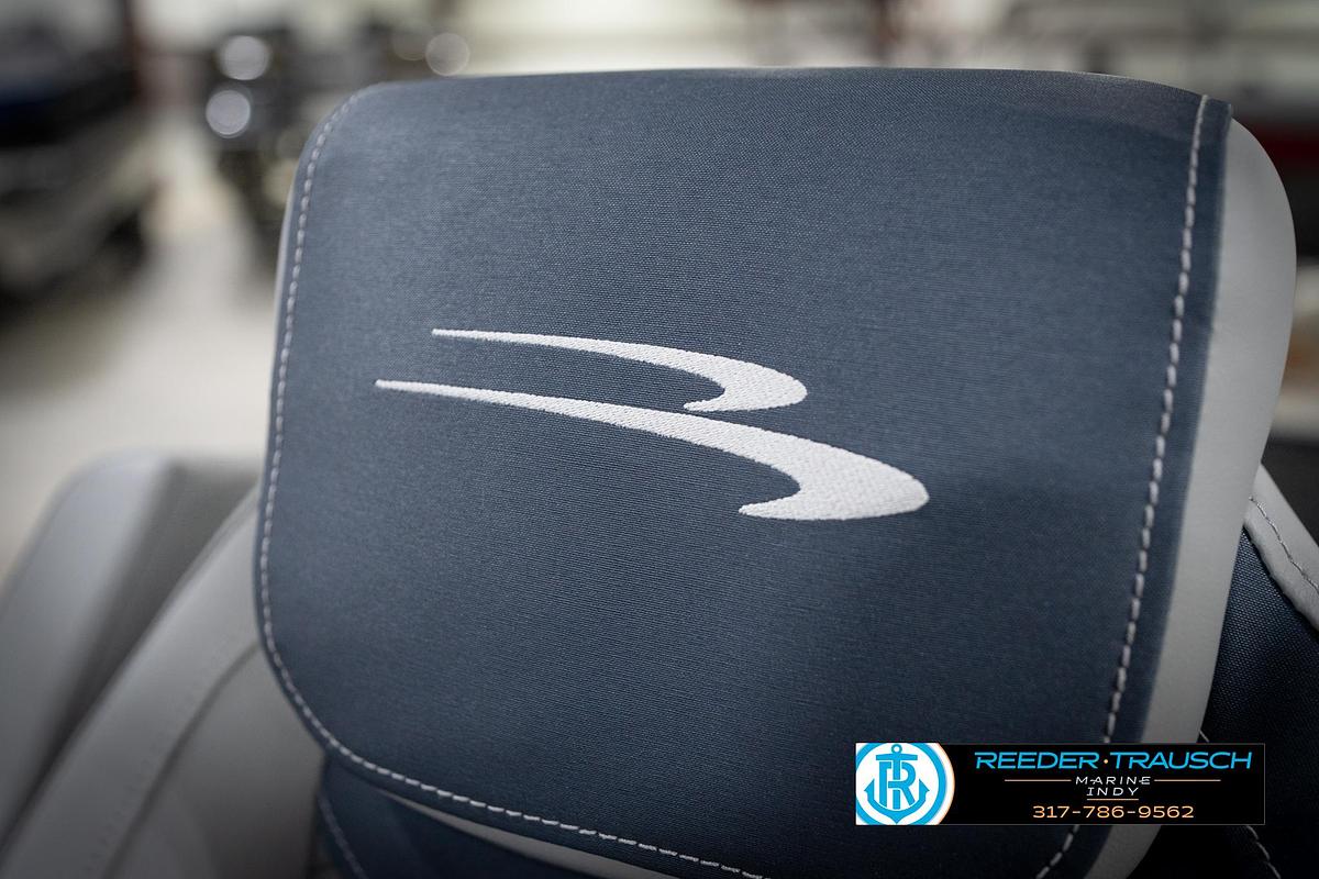 2026 Bennington 23 SLJ