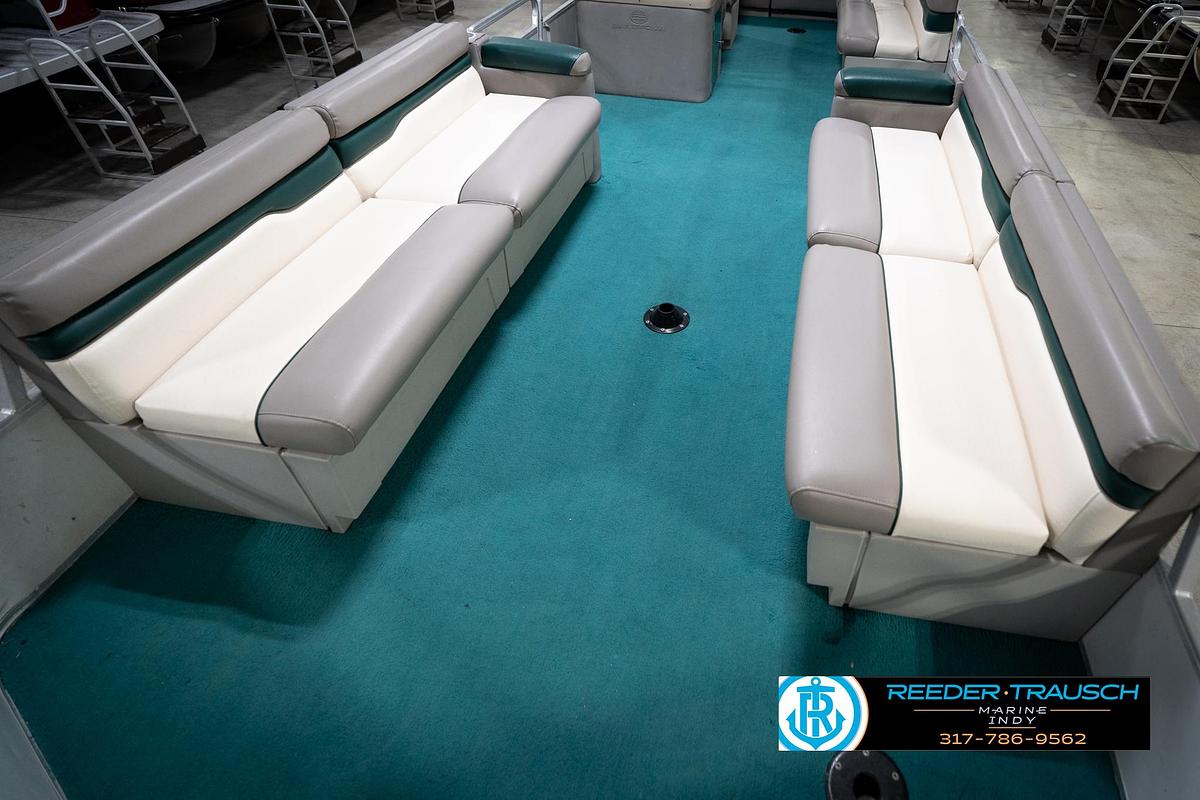 Used 1996 Suntracker Party Barge 24