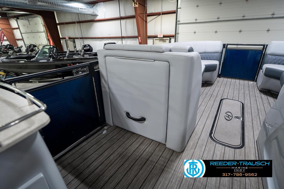 Used 2020 Harris Solstice