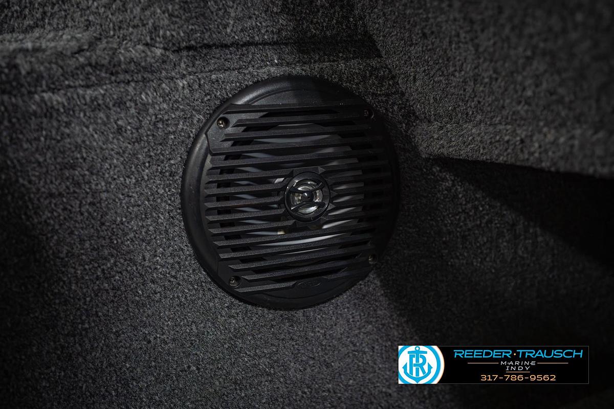 Used 2022 Lund 1875 Impact