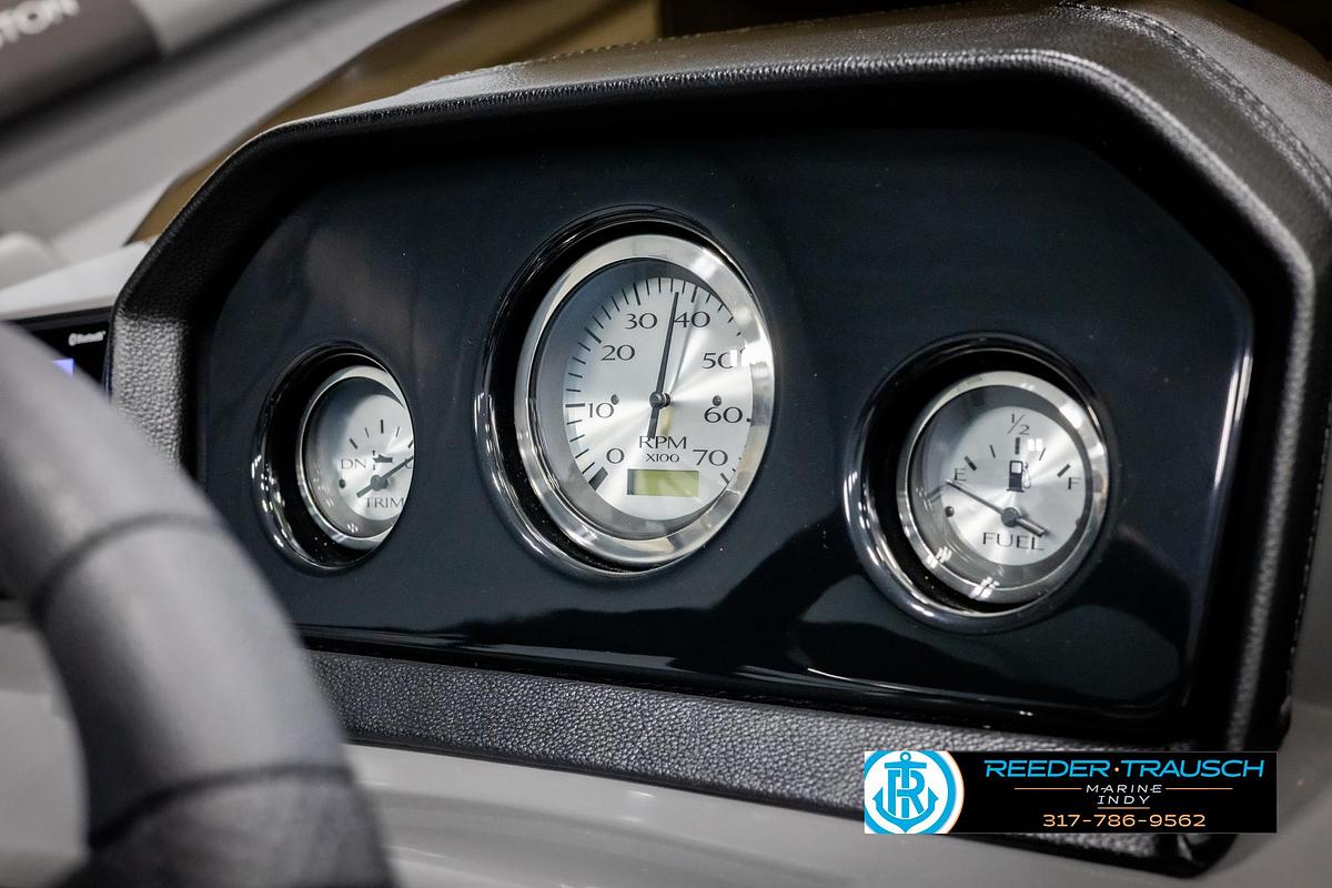 2025 Bennington 23 SSB