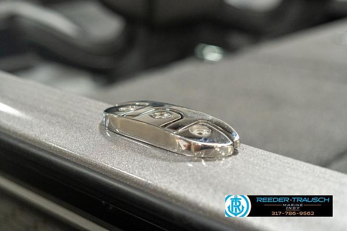 2025 Lund 1775 Impact XS