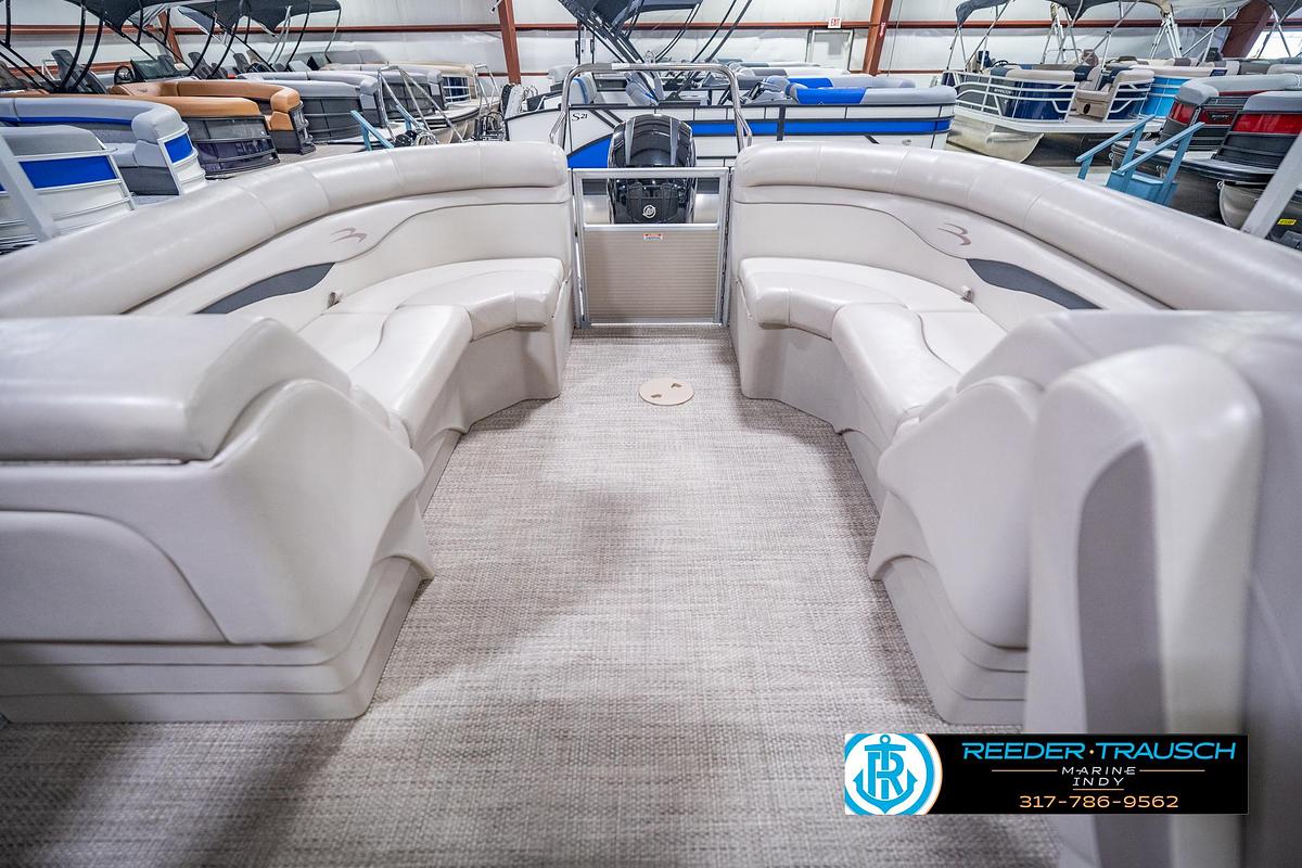Used 2018 Bennington 23SSRX