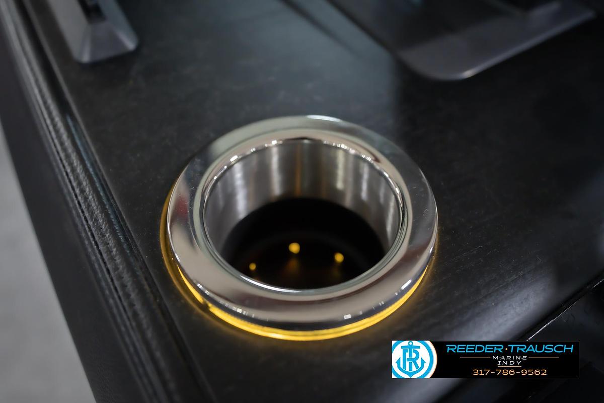 2026 Bennington 22 MSB