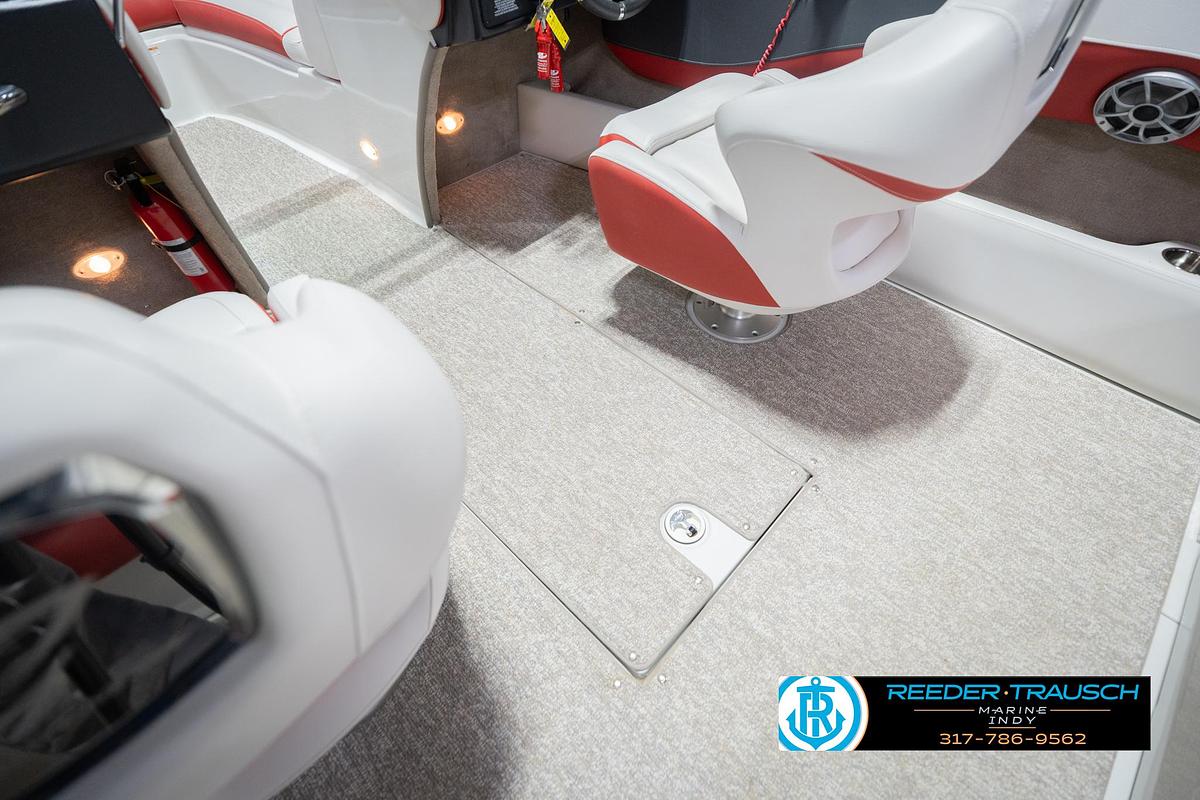 Used 2019 Crownline 215 SS