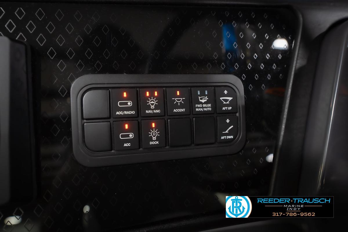 2026 Bennington 22 MSB