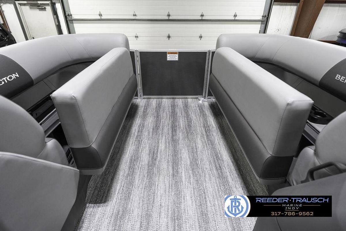 2025 Bennington 21 SS