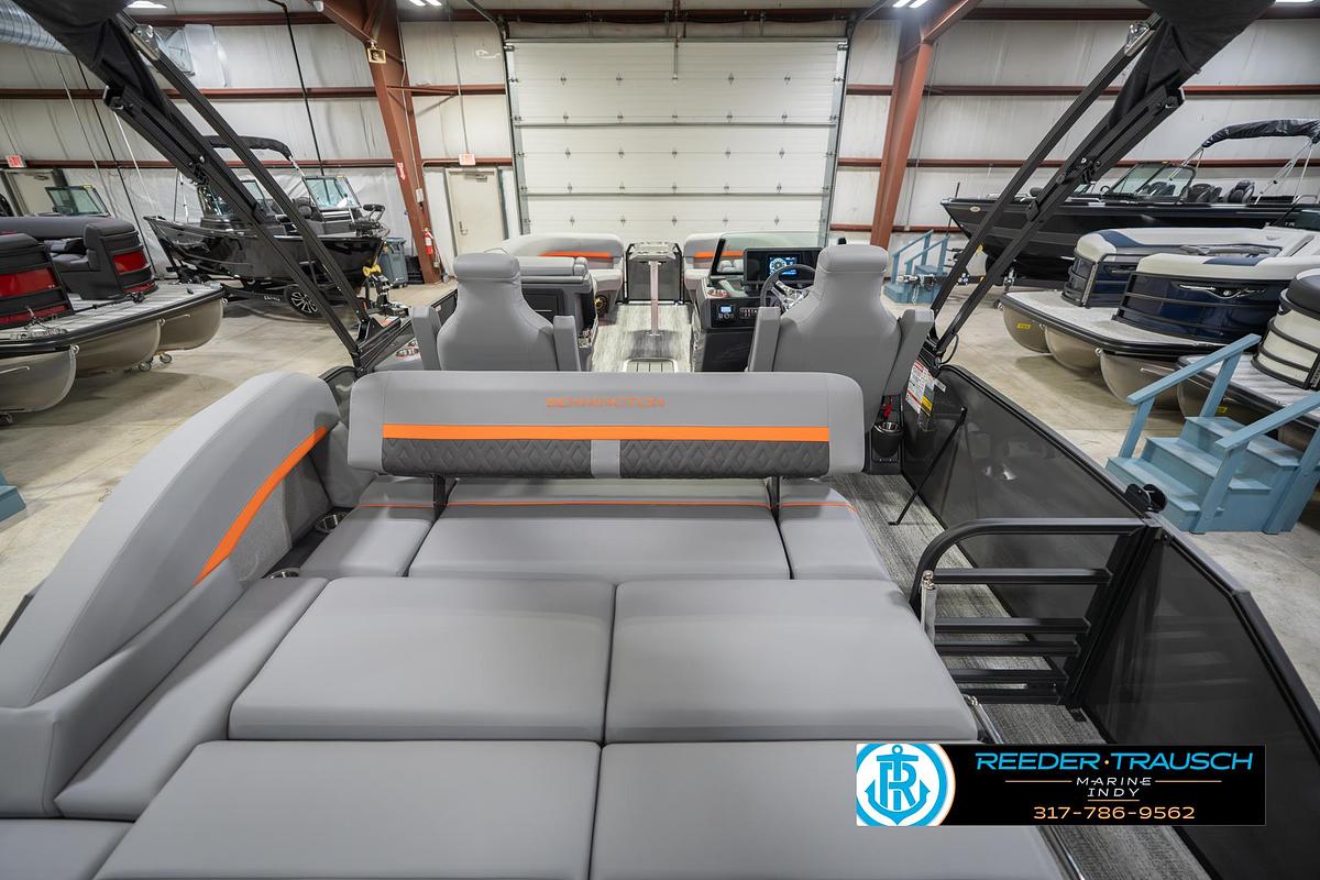 2026 Bennington 24 MSB