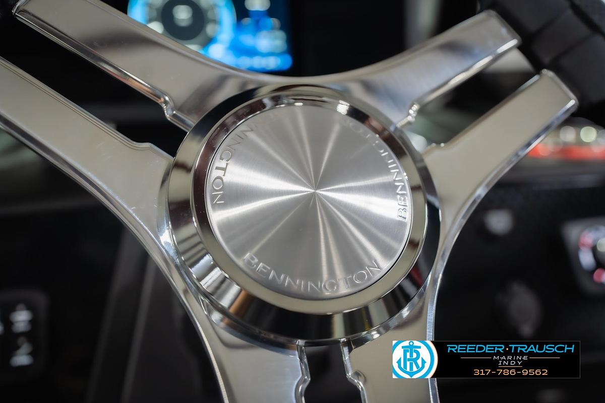 2026 Bennington 22 MFB