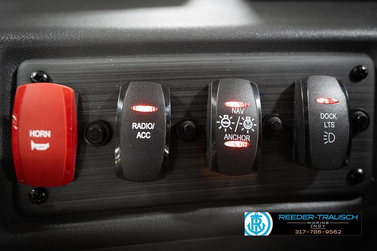 2026 Bennington 168 SLJ