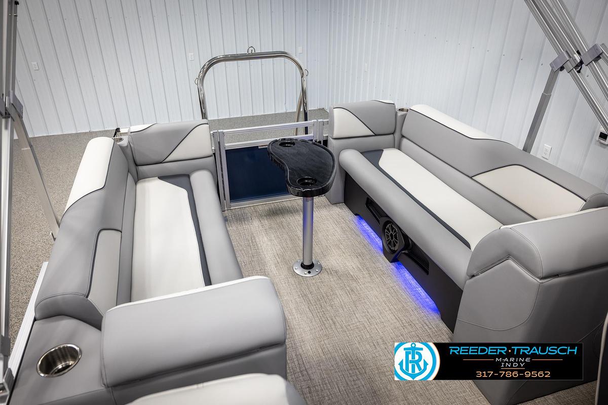 Used 2025 Avalon 2380 VEN QL