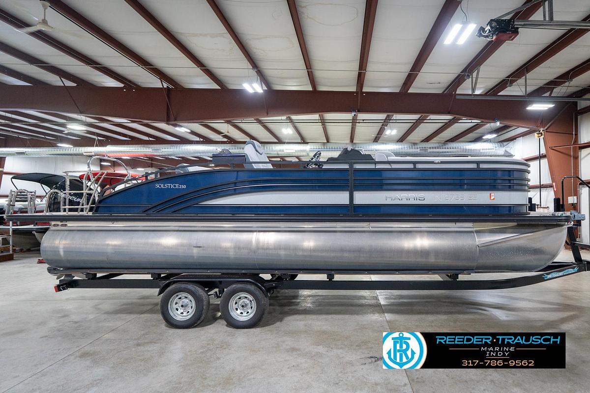 Used 2020 Harris Solstice