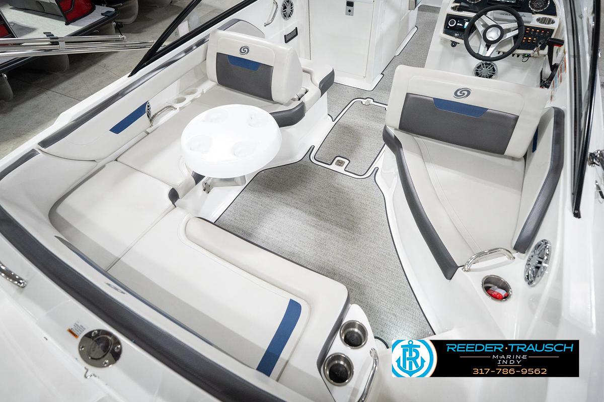 Used 2022 Hurricane 235RD