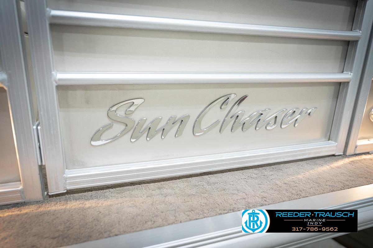 Used 2014 SunChaser Classic 8522 Lounger