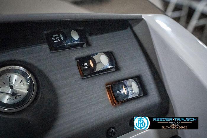 2025 Bennington 25 LPD