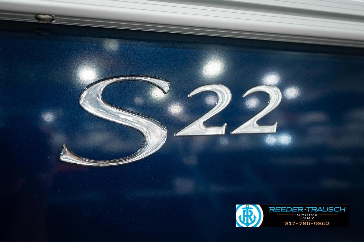 2027 Bennington 22 SSR