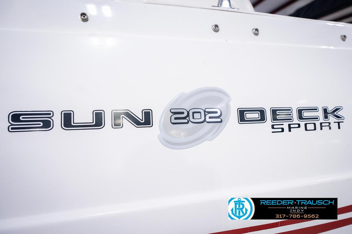 Used 2013 Hurricane 20 SS DB