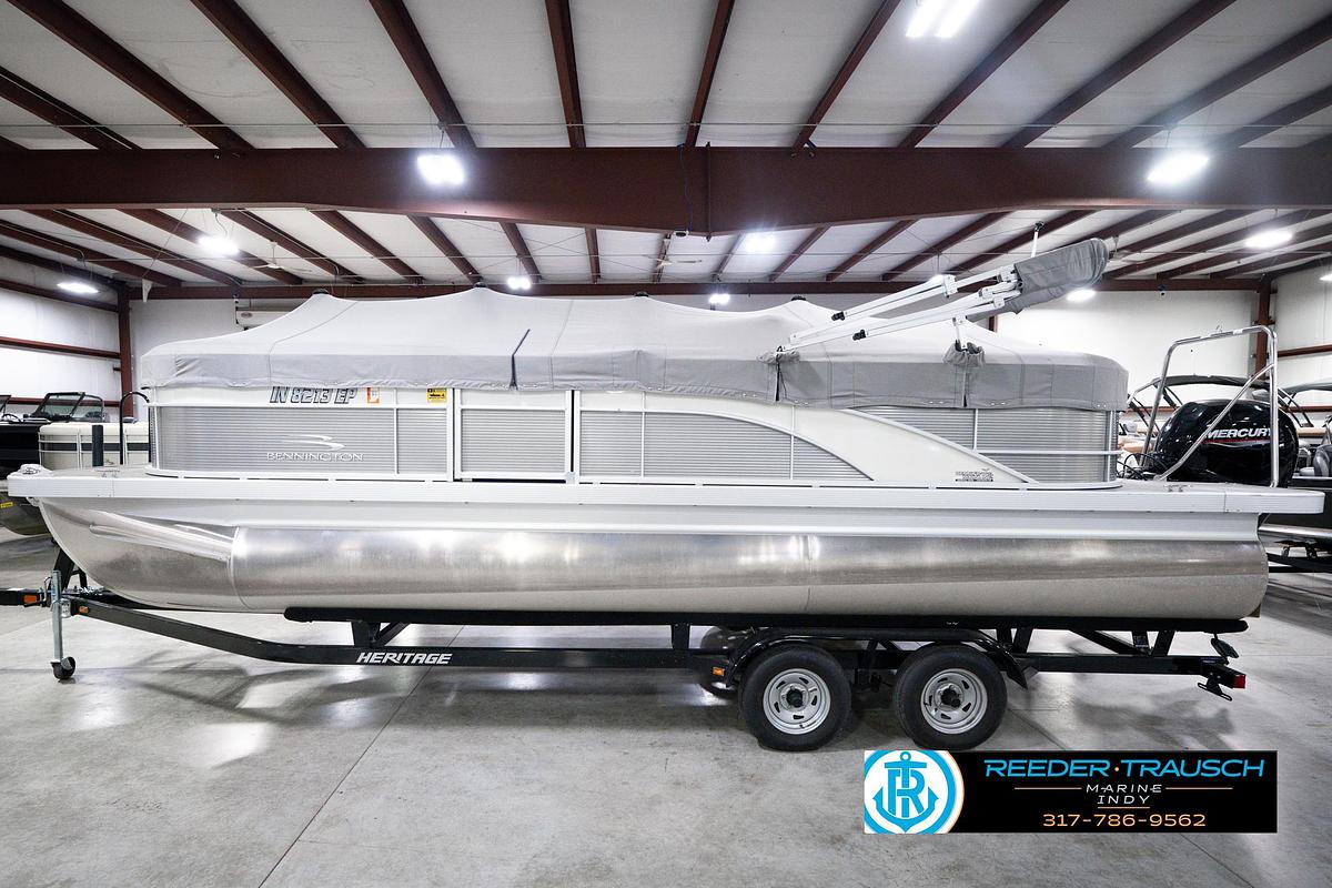 Used 2023 Bennington 23 SXSR