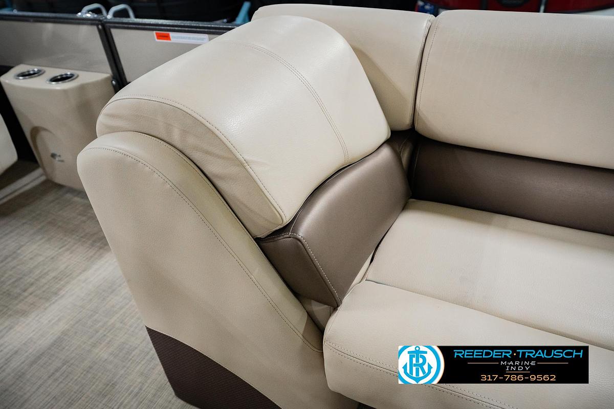Used 2016 Crest 250 SLR2