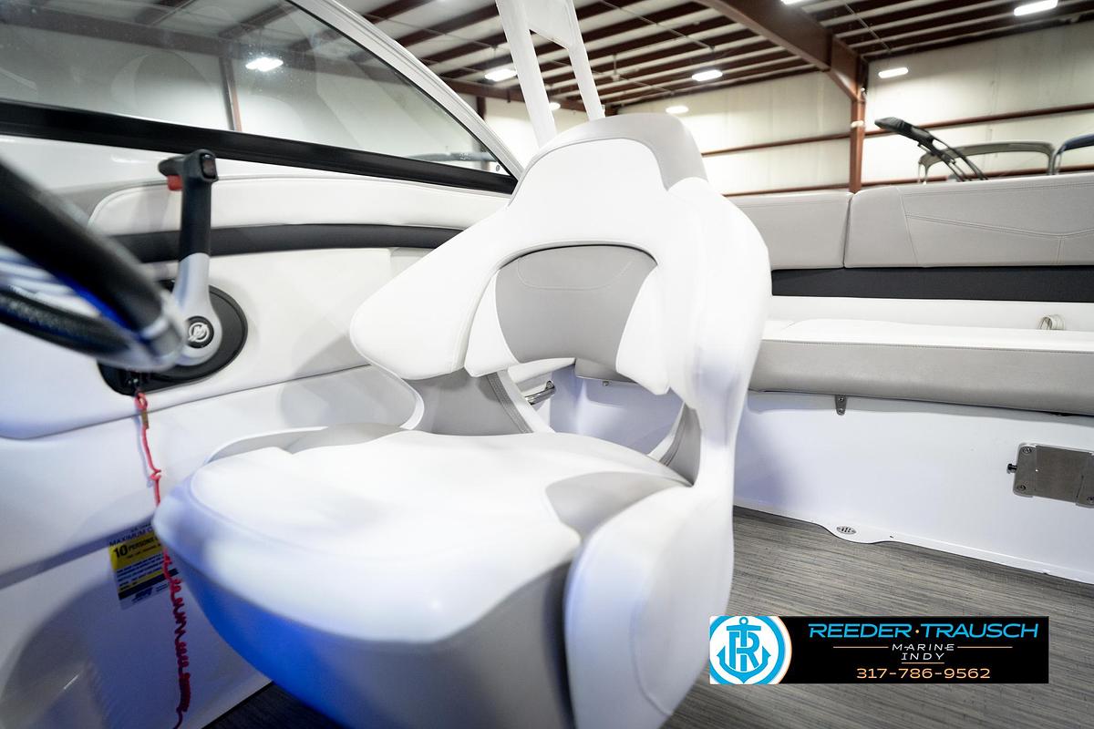 Used 2020 Four Winns MT H210