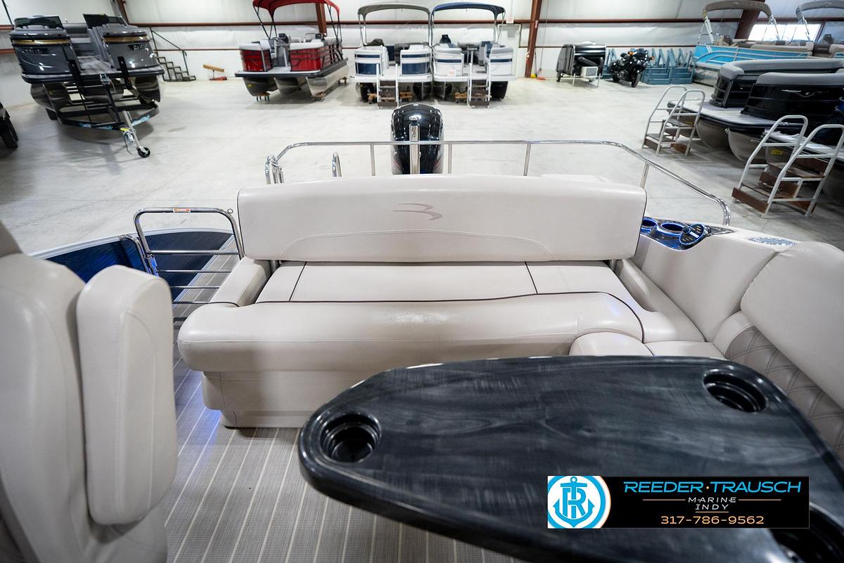 Used 2016 Bennington 2375 RSB