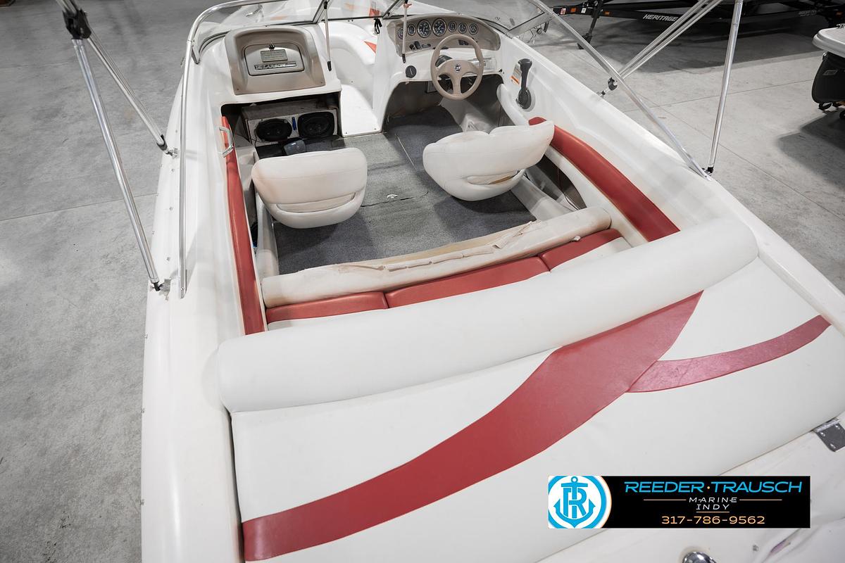 Used 2003 Larson SEi 180